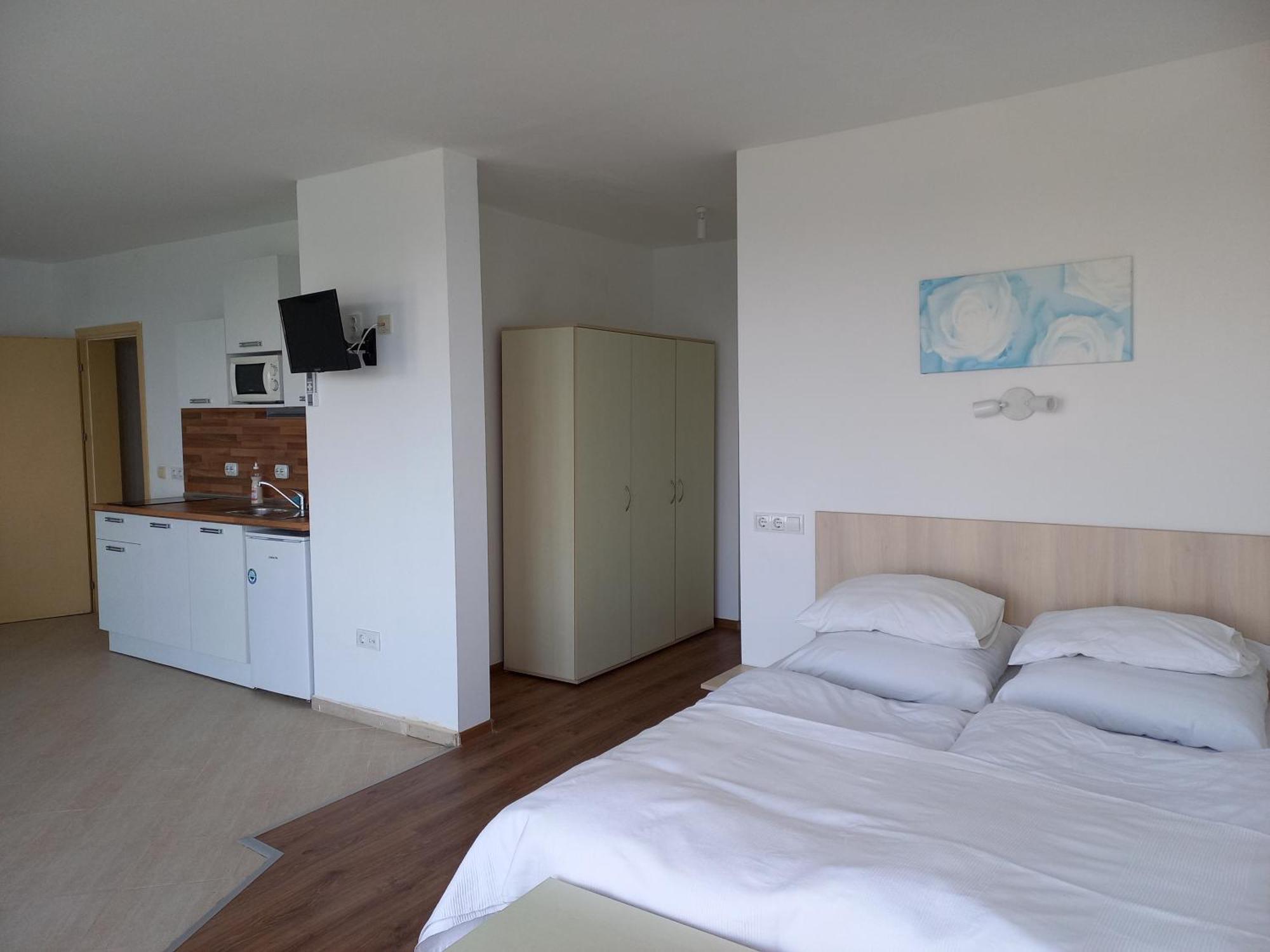 Aparthotel Romance Китен Экстерьер фото