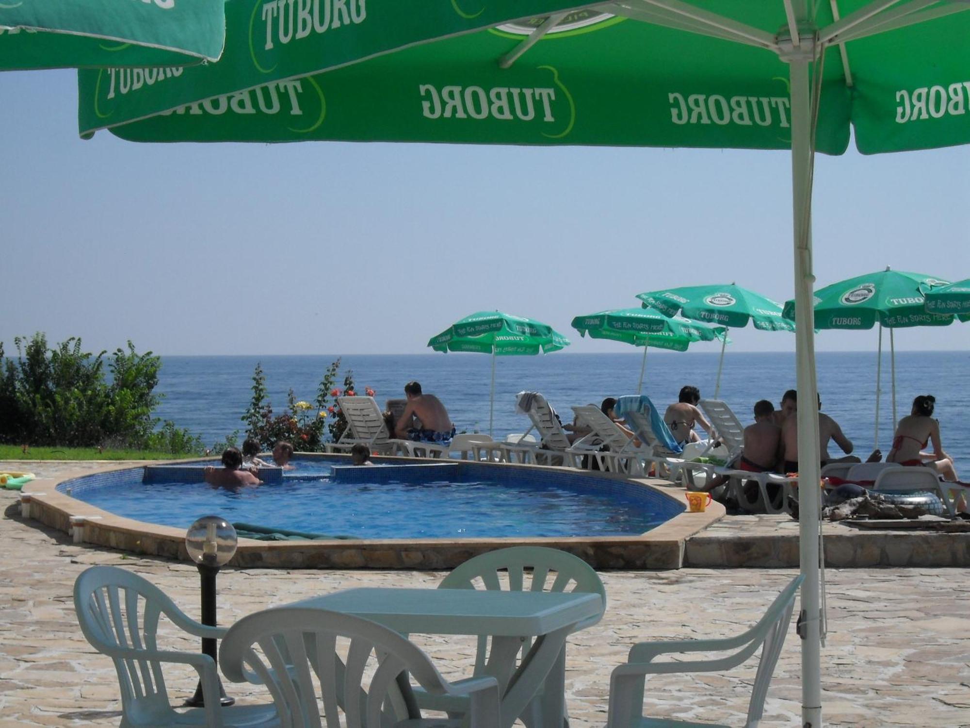 Aparthotel Romance Китен Экстерьер фото